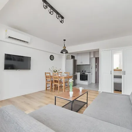 Cozy Studio With Amazing View Of The City By Renters Vratislav